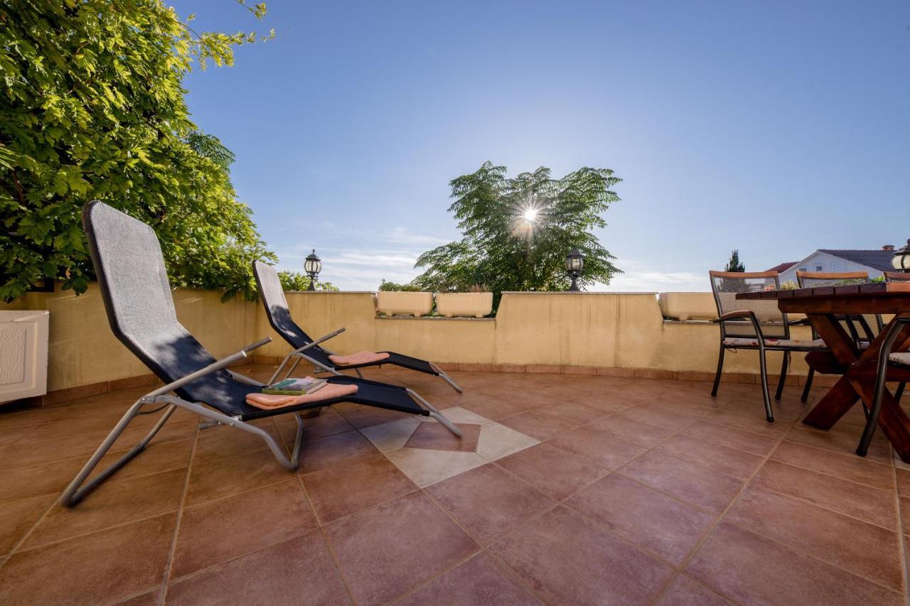 Apartment Marisol Barbat Barbat na Rabu Ngoại thất bức ảnh