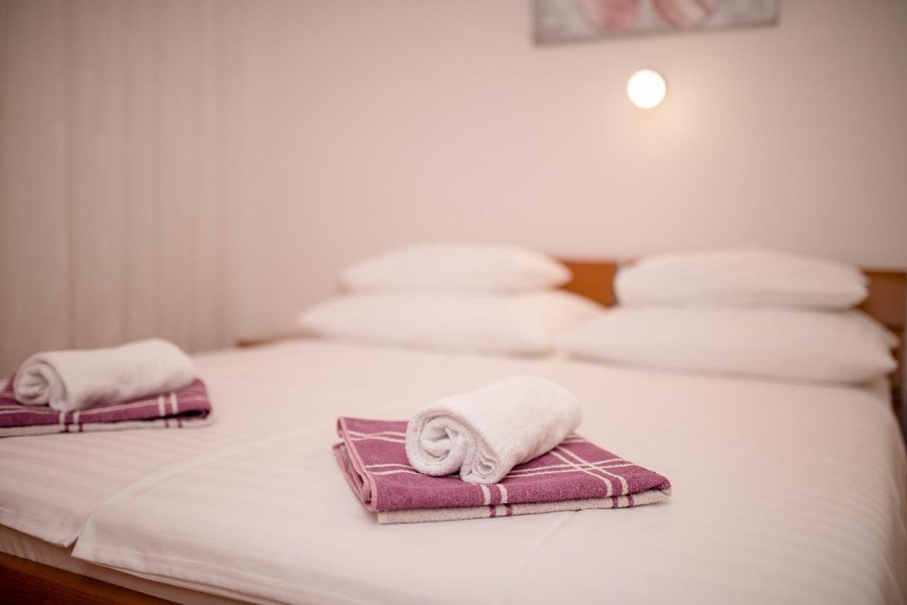Apartment Marisol Barbat Barbat na Rabu Ngoại thất bức ảnh