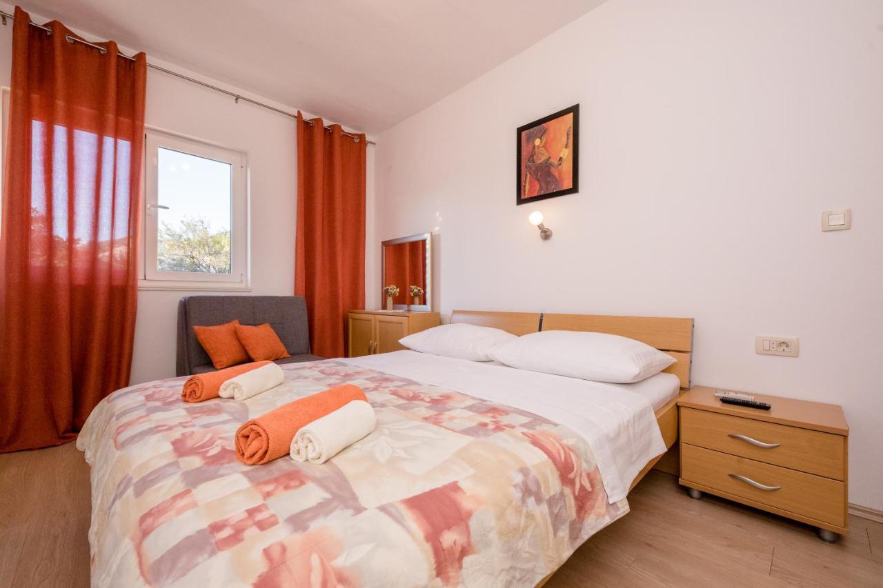 Apartment Marisol Barbat Barbat na Rabu Ngoại thất bức ảnh